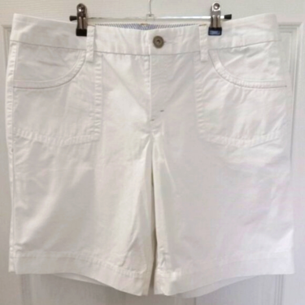 Tommy Shorts Sz 14